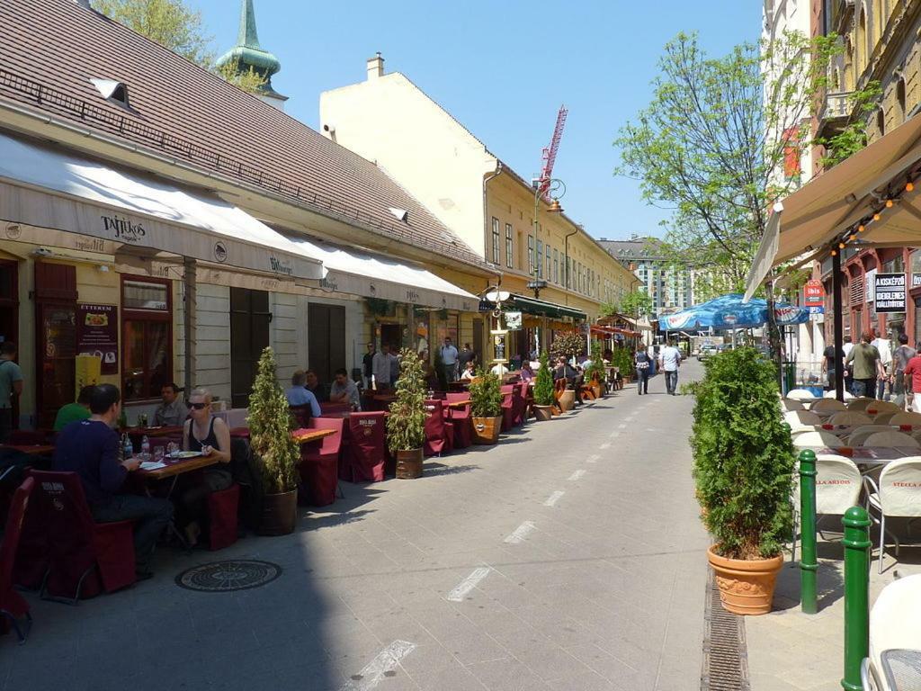 Downtown Boutique Suite Budapest Exterior photo